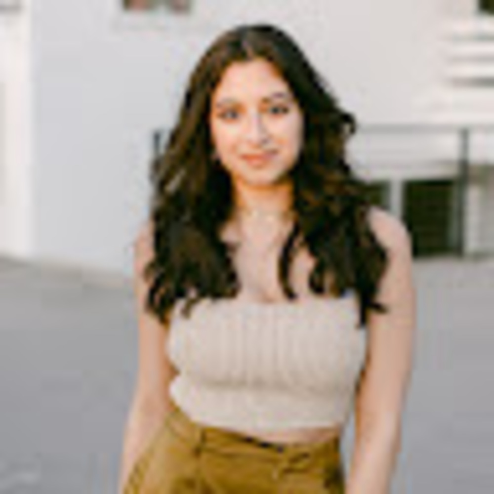 Meet your Posher, Alex